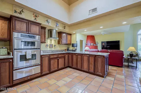 2515 E Carol Ave, Phoenix, AZ 85028 photo 22