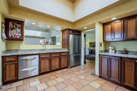 2515 E Carol Ave, Phoenix, AZ 85028 photo 23