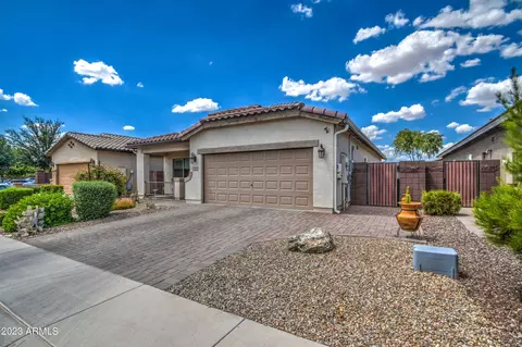 930 W Leadwood Ave, San Tan Valley, AZ 85140