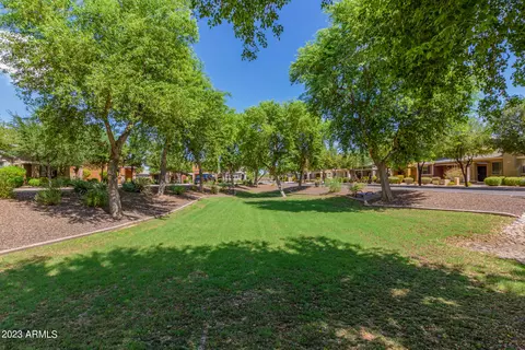 4359 E Selena Dr, Phoenix, AZ 85050 photo 34