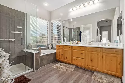 6859 S Pinehurst Dr, Gilbert, AZ 85298 photo 16