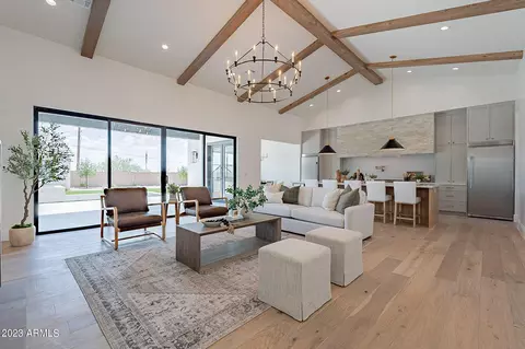 8311 E Regina Cir, Mesa, AZ 85207 photo 9