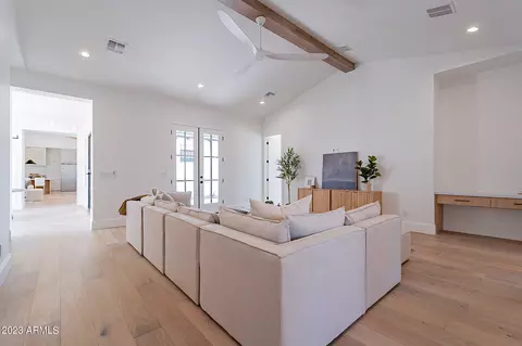 8311 E Regina Cir, Mesa, AZ 85207 photo 27