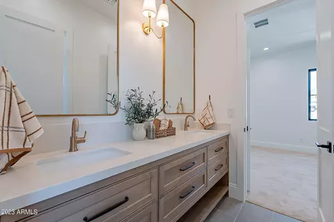 8311 E Regina Cir, Mesa, AZ 85207 photo 52