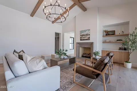 8311 E Regina Cir, Mesa, AZ 85207 photo 12