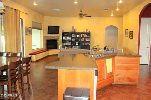 2802 E Borane St, Douglas, AZ 85607 photo 6