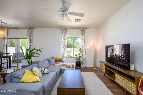 1124 E Hidalgo Ave, Phoenix, AZ 85040 photo 4