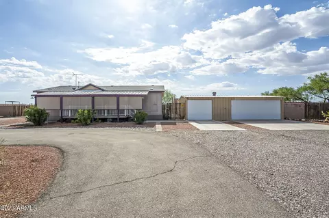 15215 S Vaquero Cir, Arizona City, AZ 85123