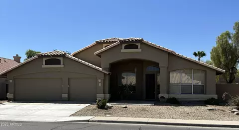 1751 W Flintlock Way, Chandler, AZ 85286
