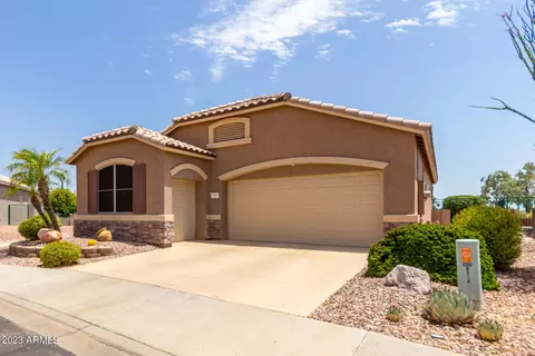 17419 N Thornberry Dr, Surprise, AZ 85374