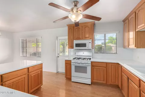 2214 E Monterosa St, Phoenix, AZ 85016 photo 6