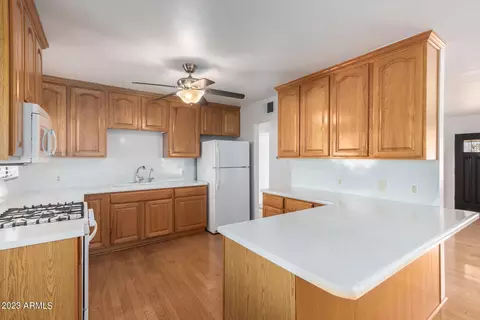 2214 E Monterosa St, Phoenix, AZ 85016 photo 7