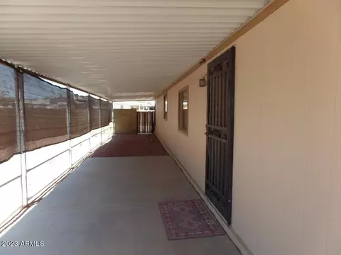 2920 E Sequoia Dr, Phoenix, AZ 85050 photo 2