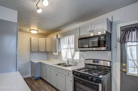 5232 S 11th Ave, Phoenix, AZ 85041 photo 3