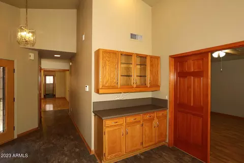 16 E Dawn Dr, Tempe, AZ 85284 photo 6