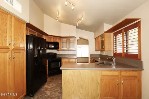 16 E Dawn Dr, Tempe, AZ 85284 photo 12