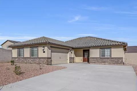 547 W Crowned Dove Trl, Casa Grande, AZ 85122