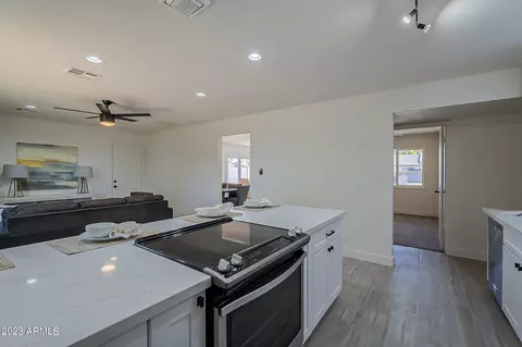 414 E Dunbar Dr, Tempe, AZ 85282 photo 15