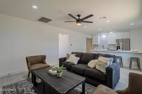 414 E Dunbar Dr, Tempe, AZ 85282 photo 10