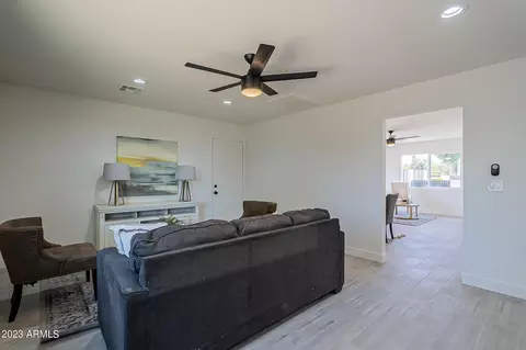 414 E Dunbar Dr, Tempe, AZ 85282 photo 11