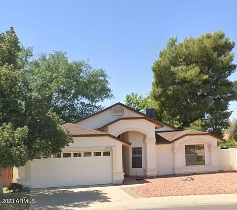 19854 N 44th Dr, Glendale, AZ 85308