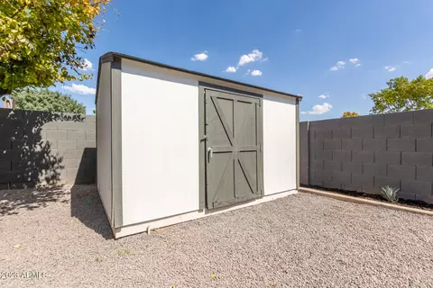 1009 E Watson Dr, Tempe, AZ 85283 photo 23