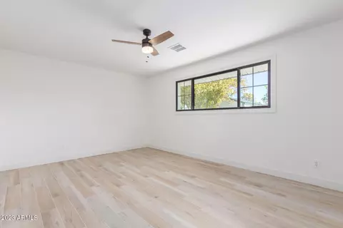 1009 E Watson Dr, Tempe, AZ 85283 photo 16