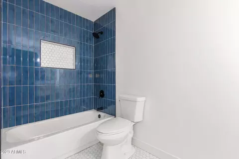 1009 E Watson Dr, Tempe, AZ 85283 photo 11