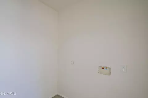 8917 W Heatherbrae Dr, Phoenix, AZ 85037 photo 31