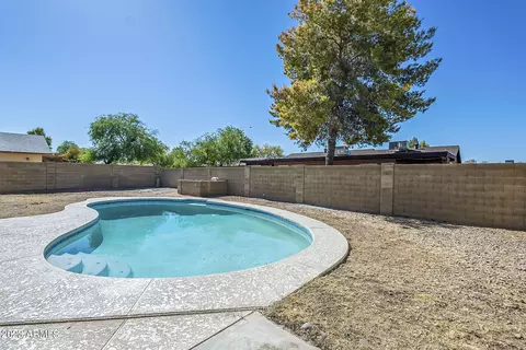 8917 W Heatherbrae Dr, Phoenix, AZ 85037 photo 35