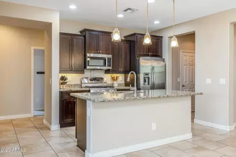 1937 E Hazeltine Way, Gilbert, AZ 85298 photo 7
