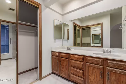 2 E Wood Dr, Phoenix, AZ 85022 photo 25