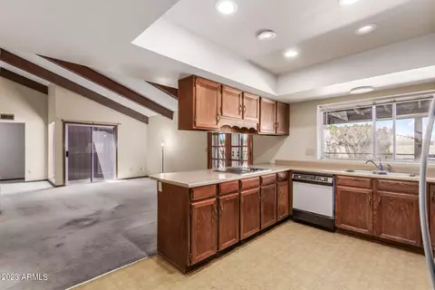 2 E Wood Dr, Phoenix, AZ 85022 photo 20