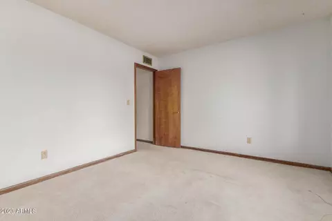 2 E Wood Dr, Phoenix, AZ 85022 photo 29