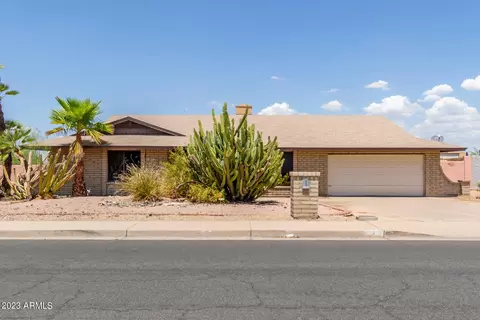 2 E Wood Dr, Phoenix, AZ 85022