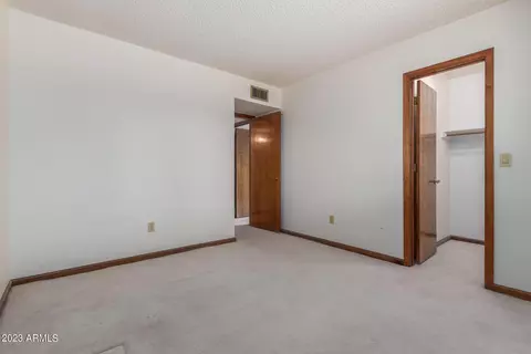 2 E Wood Dr, Phoenix, AZ 85022 photo 33