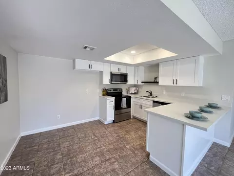 205 E Loma Linda Blvd #4, Avondale, AZ 85323