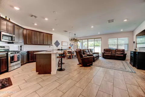 12902 N 146th Ln, Surprise, AZ 85379