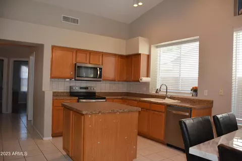 4282 E Terrace Ave, Gilbert, AZ 85234 photo 2