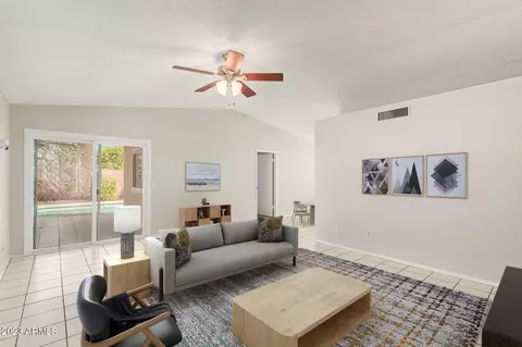 20019 N 8th Pl, Phoenix, AZ 85024 photo 2
