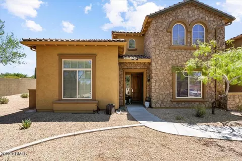 3866 E Cat Balue Dr, Phoenix, AZ 85050