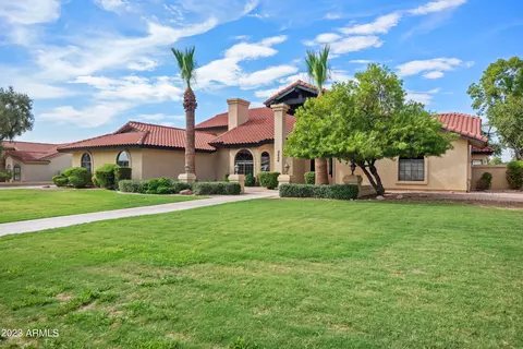 2434 E Jasmine Cir, Mesa, AZ 85213 photo 3