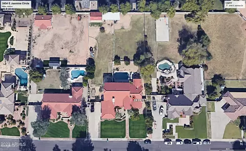 2434 E Jasmine Cir, Mesa, AZ 85213 photo 2