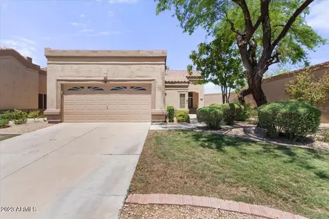 8320 W Taro Ln, Peoria, AZ 85382