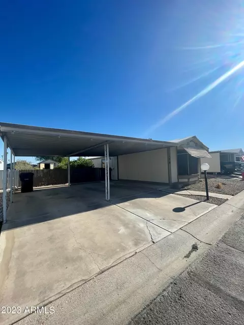 10951 N 91st Ave #196, Peoria, AZ 85345