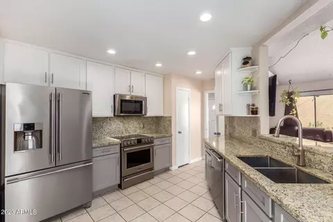 1425 E Commerce Ave, Gilbert, AZ 85234 photo 3