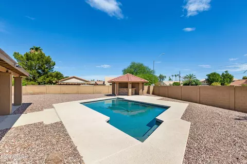 4443 E Beck Ln, Phoenix, AZ 85032 photo 8
