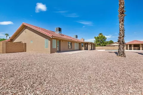 4443 E Beck Ln, Phoenix, AZ 85032 photo 11