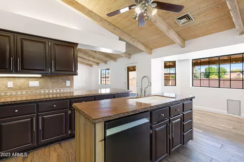 4443 E Beck Ln, Phoenix, AZ 85032 photo 18