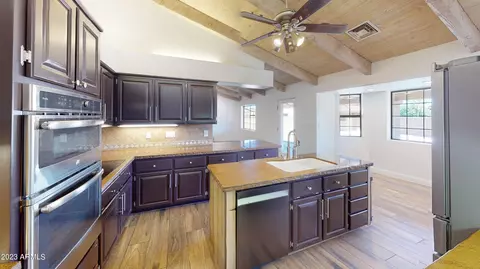 4443 E Beck Ln, Phoenix, AZ 85032 photo 17